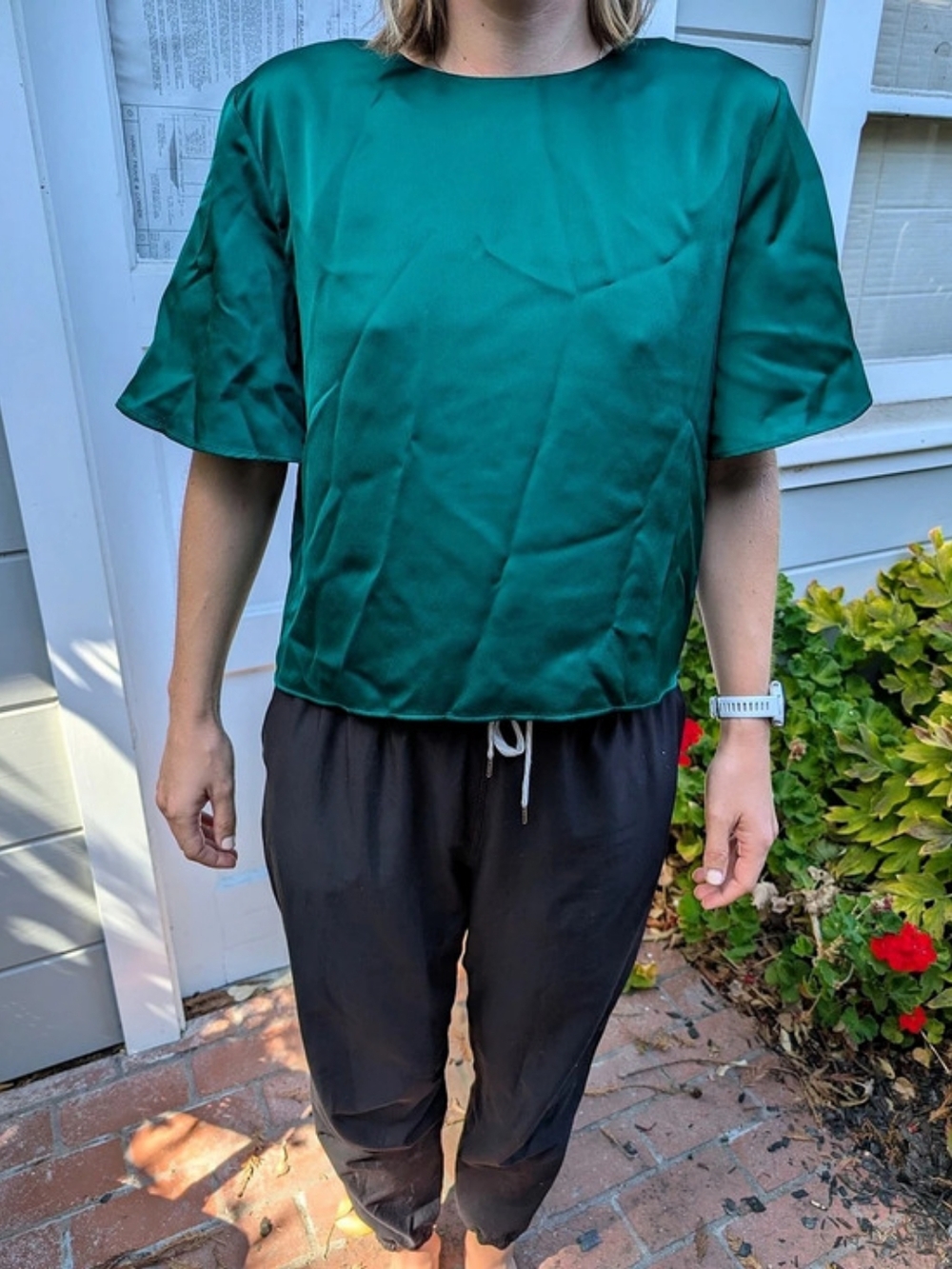 Ann Taylor Green Short Sleeve Blouse Like New